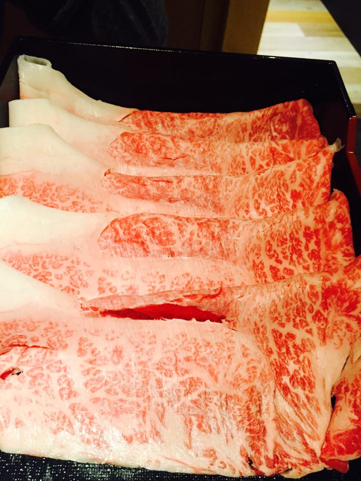 秋葉原 しゃぶしゃぶ きんのだし 秋葉原で食べる国産黒毛和牛a5特選サーロイン 特選ロースの食べ放題 飲み放題 カロリーの嵐