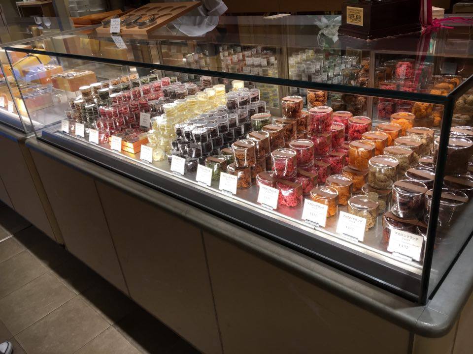 水天宮前 オクシタニアル 東京本店 マツコの知らない世界でも紹介された激うまケーキ屋さんで頂くケーキ カロリーの嵐