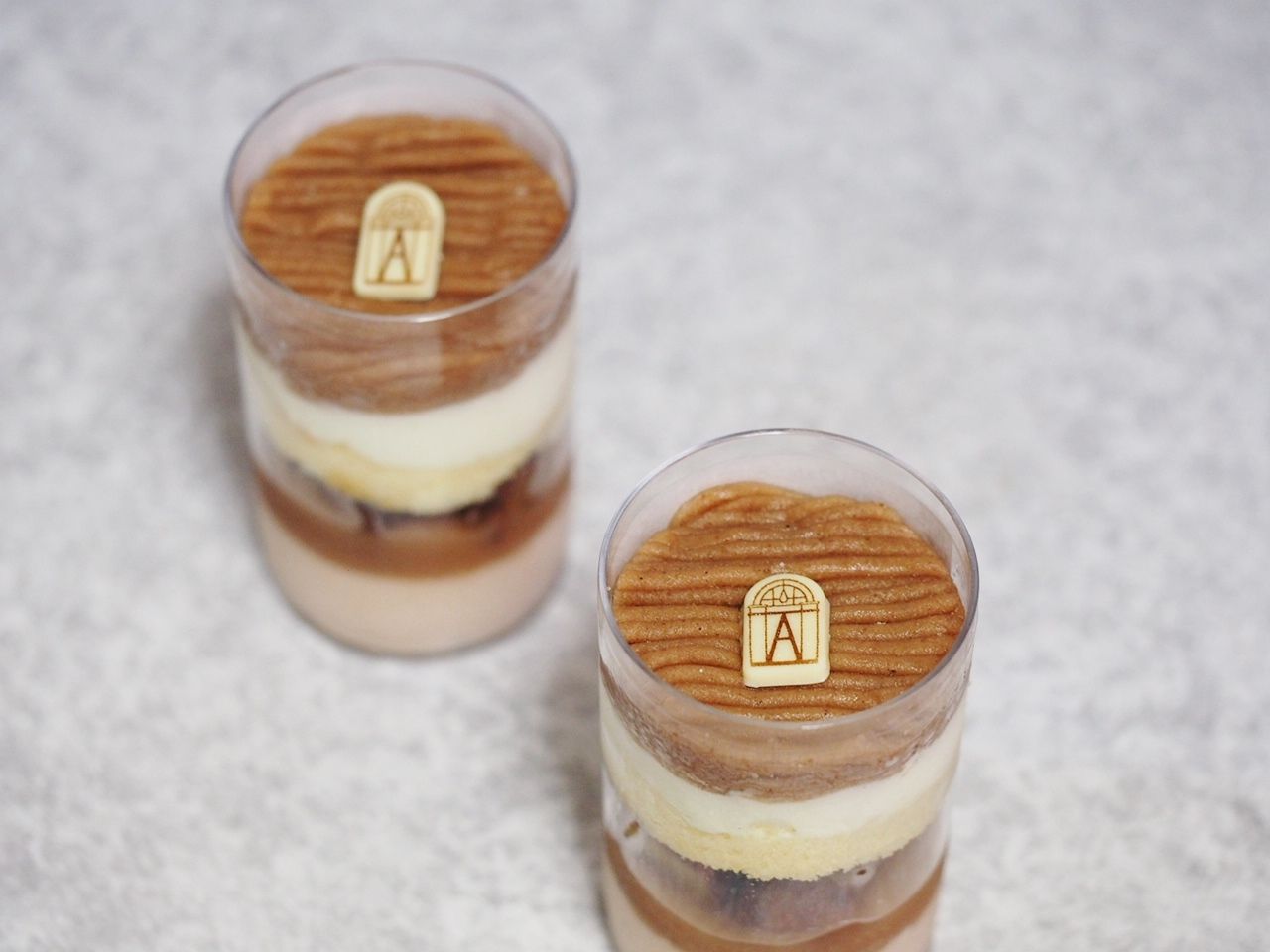 阪急うめだ本店にアンジェリーナが期間限定オープン ここでしか買えないモンブランもありますよ スイーツハンター月ウサギの食べ日記 Powered By ライブドアブログ