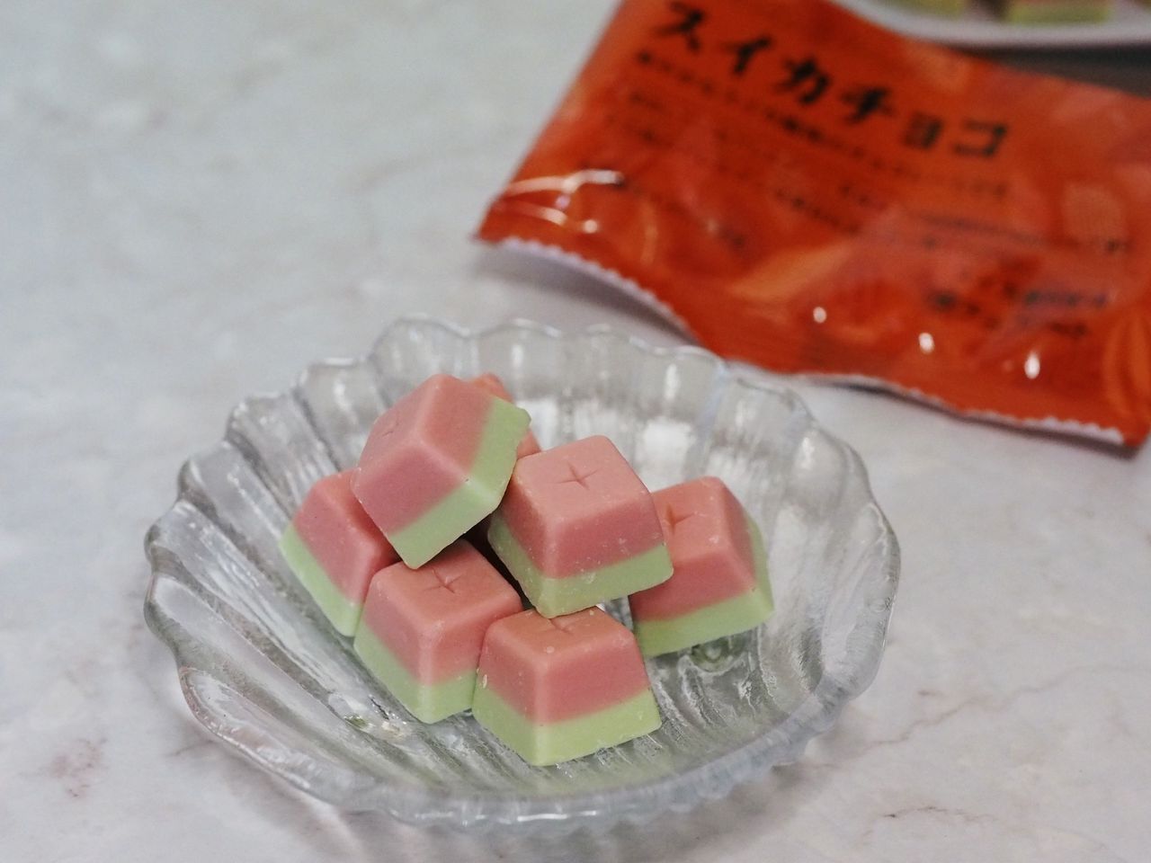 ミニストップからすいかを使った珍しいスイカチョコが登場 スイーツハンター月ウサギの食べ日記