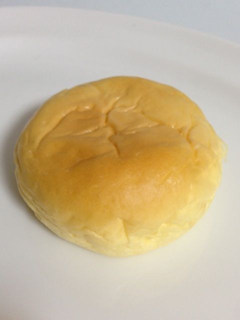 阪神百貨店梅田店限定 八天堂のくりーむパン クリームチーズ スイーツハンター月ウサギの食べ日記