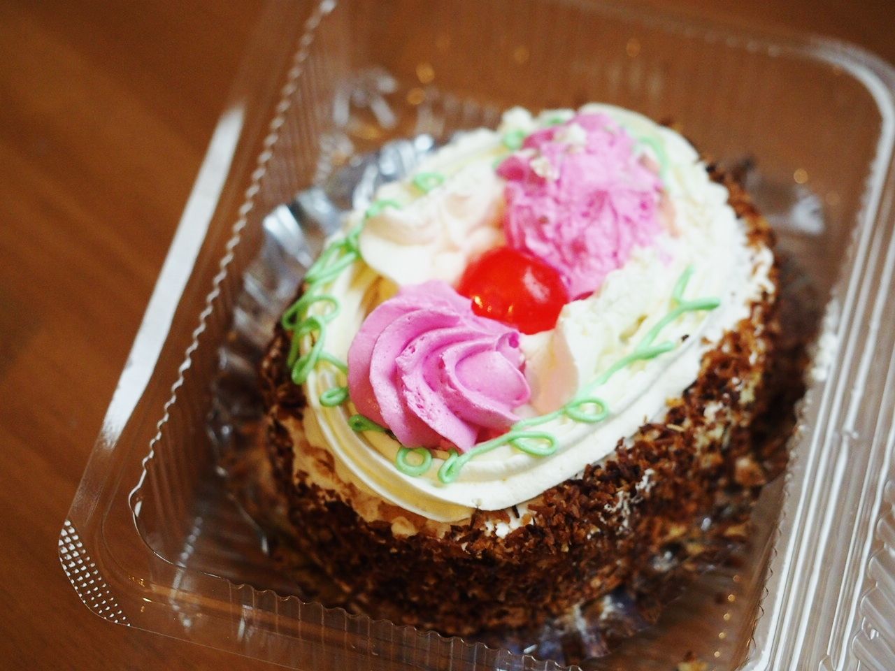 本土とは全く異なる沖縄 松原屋製菓 のショートケーキ 何から何まで違ってました スイーツハンター月ウサギの食べ日記 Powered By ライブドアブログ 本土とは全く異なる沖縄 松原屋製菓 のショートケーキ 何から何まで違ってました スイーツハンター月ウサギの食べ日記 Powered By ライブドアブログ