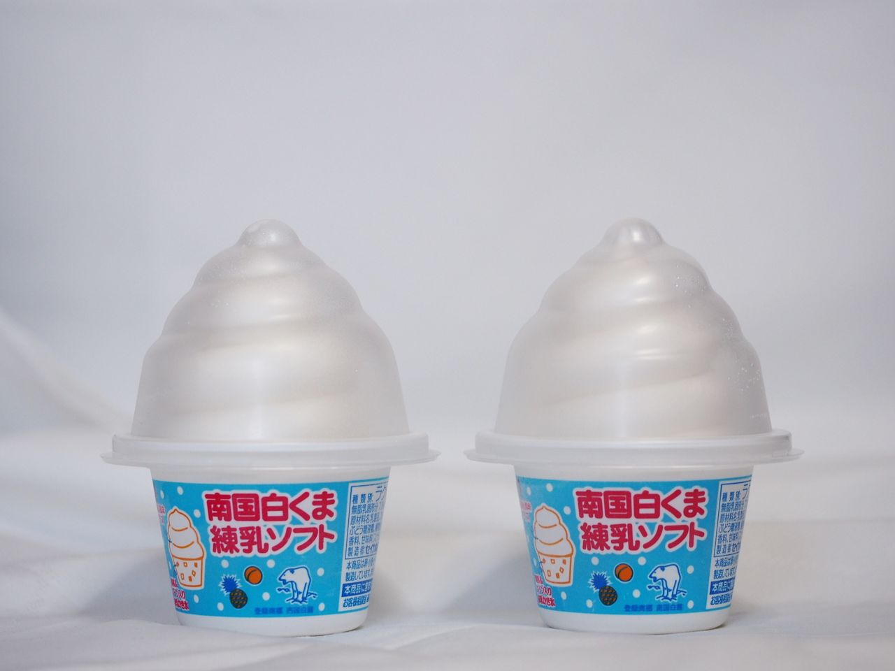 Familymart ファミリーマート おやつタイム 今日は スーパーソフト ショコラ バニラ を食べちゃいました 複数のカカオマスをブレンドし チョコレート にとってもこだわってるんですって この商品を買えるのはファミリーマート サークルｋ サンクスだけ 夏の