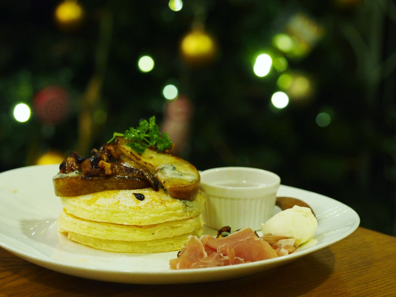 神戸北野のパンケーキ専門店 ハニーハントカフェ の季節限定ゴルゴンゾーラのパンケーキ スイーツハンター月ウサギの食べ日記 Powered By ライブドアブログ 神戸北野のパンケーキ専門店 ハニーハントカフェ の季節限定ゴルゴンゾーラのパンケーキ スイーツハンター月ウサギの食べ日記 Powered By ライブドアブログ