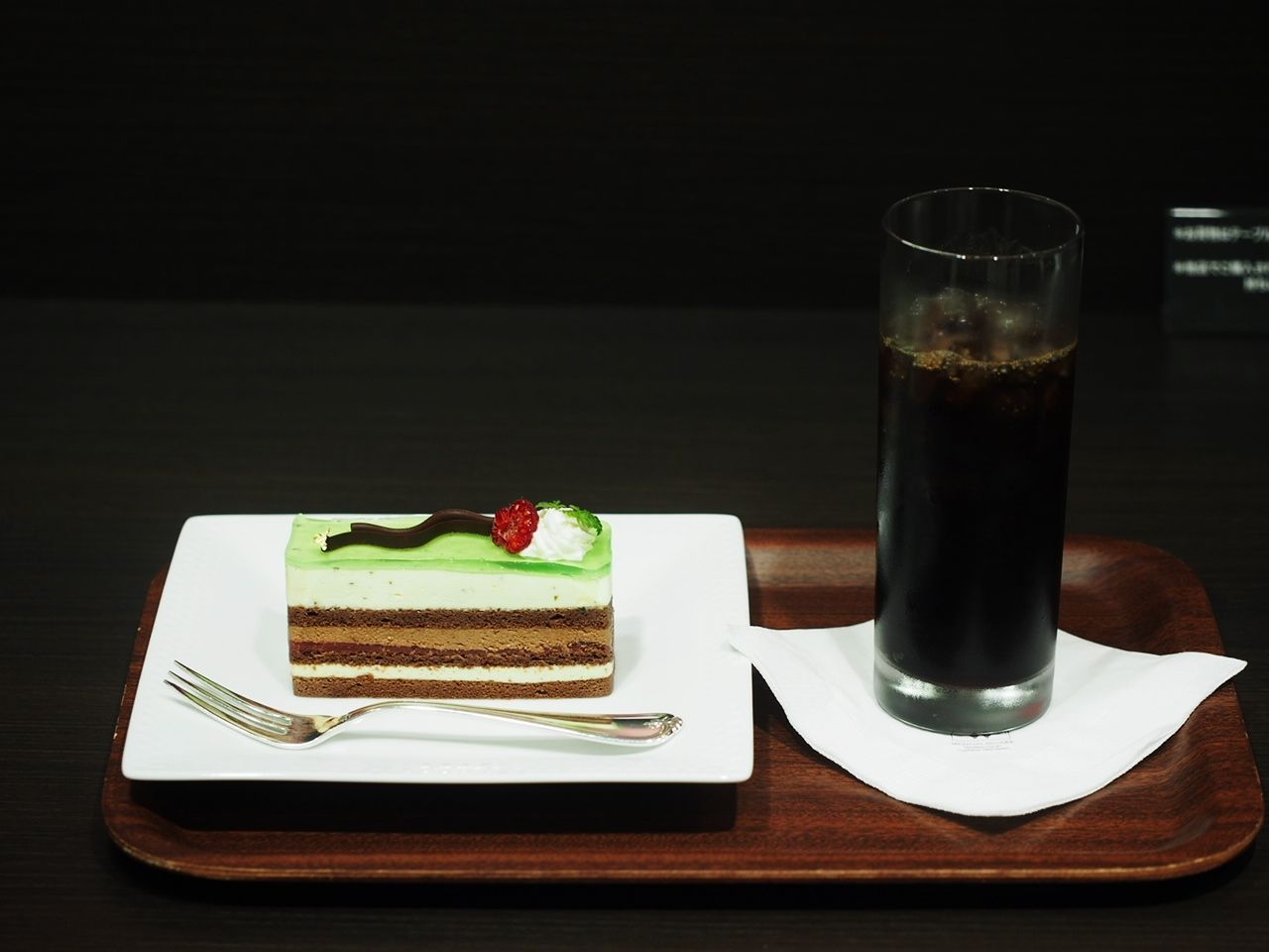 ヴィタメール梅田大丸店でチョコミントケーキ ショコラミント を堪能 スイーツハンター月ウサギの食べ日記 ヴィタメール梅田大丸店でチョコミントケーキ ショコラミント を堪能 スイーツハンター月ウサギの食べ日記