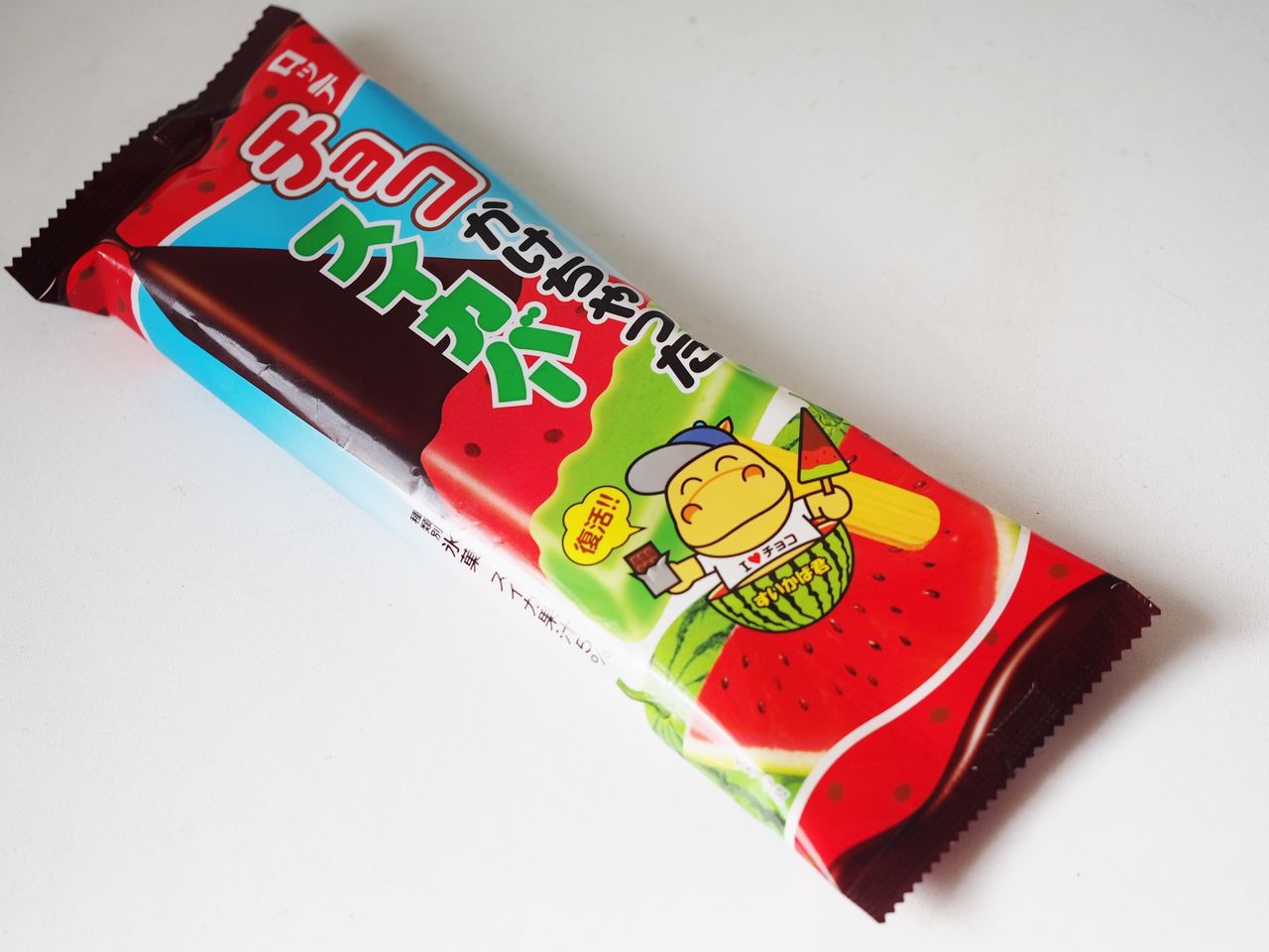 夏の定番アイス チョコかけちゃったスイカバー ロッテ スイーツハンター月ウサギの食べ日記 夏の定番アイス チョコかけちゃったスイカバー ロッテ スイーツハンター月ウサギの食べ日記