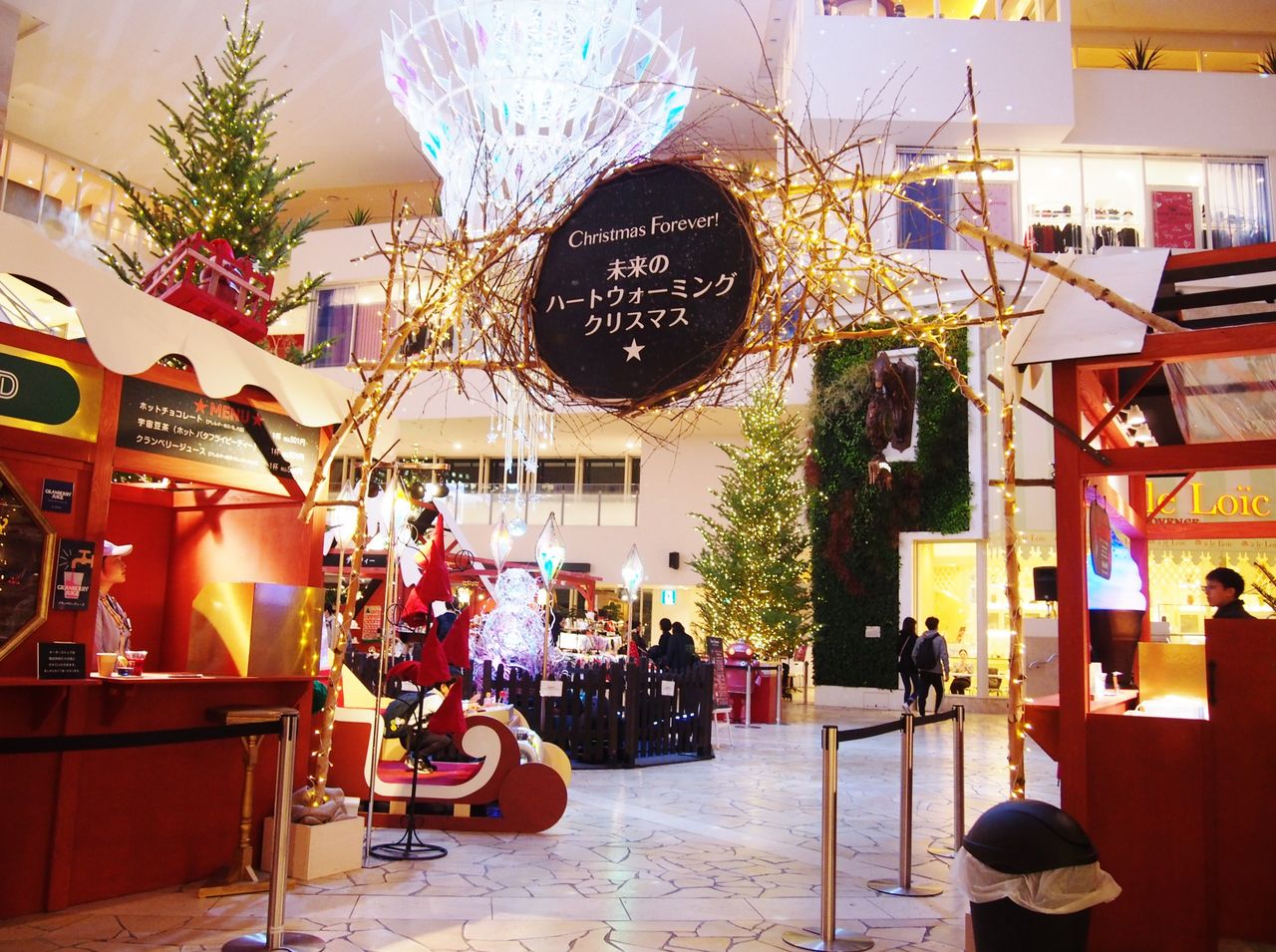阪急うめだ本店 未来のクリスマスイベント がすごい事に ロボット店主が作るギャラクシーおでんや銀河を見立てた青いソフトクリームなど革新的なスイーツがお目見え スイーツハンター月ウサギの食べ日記