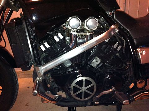 V-MAX1200 サブフレーム V max1200用サブフレーム マウントバー