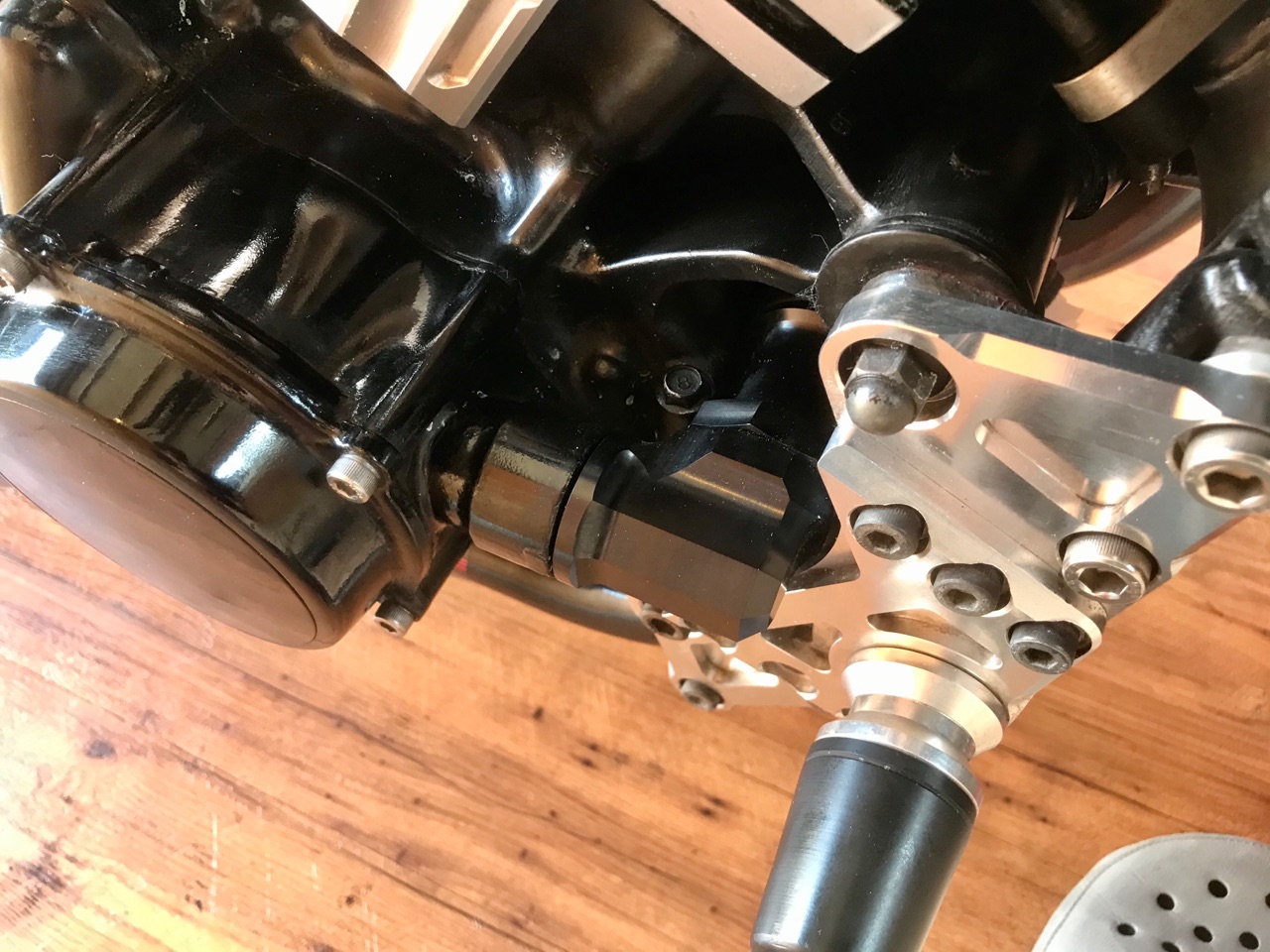 V-MAX1200アルミエルボー（15-1031金） 【公式通販】