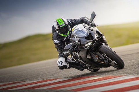 Ninja ZX-6R 2024年モデル アメリカで発表 : ネジのバイクブログ