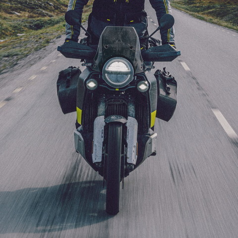 PHO_BIKE_DET_norden901-feature-led-lights-my21_#SALL_#AEPI_#V1