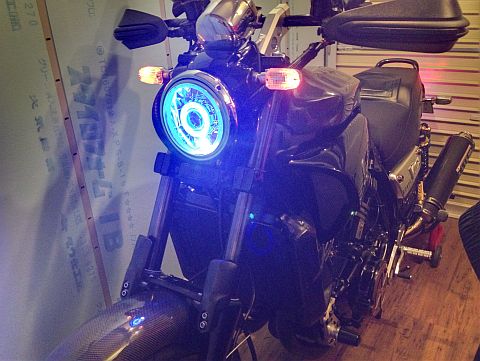 Vmax 1200 ヘッドライトを LED へ交換 : ネジのバイクブログ