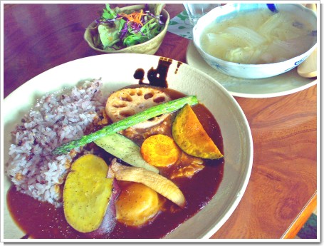 ����ڤ���Υǥߥ��饹��Ω�ƥ��å�