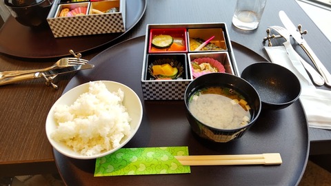 0001 朝食