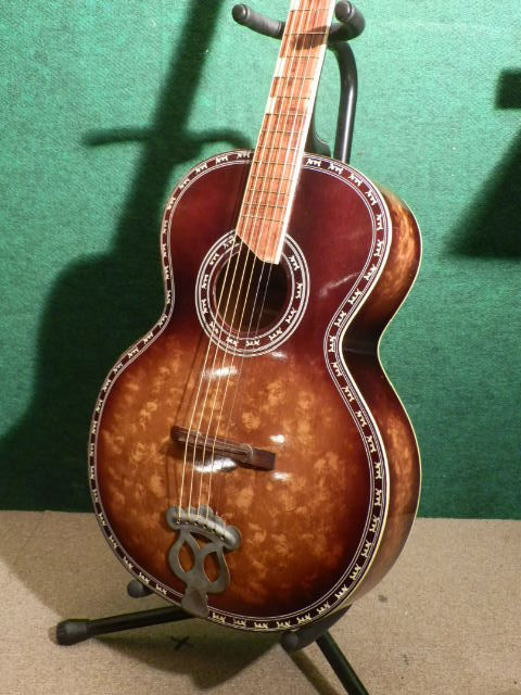 ビザール【bizarre】 : 中古楽器屋への道(2） グラスホッパー・ギターズ