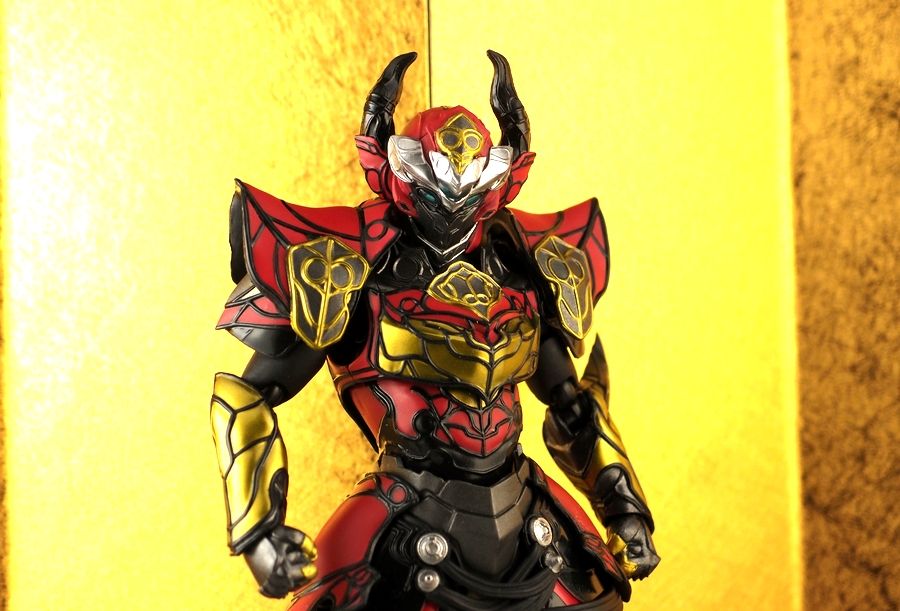 S.H.フィギュアーツ ロード・バロン : ホヒログ