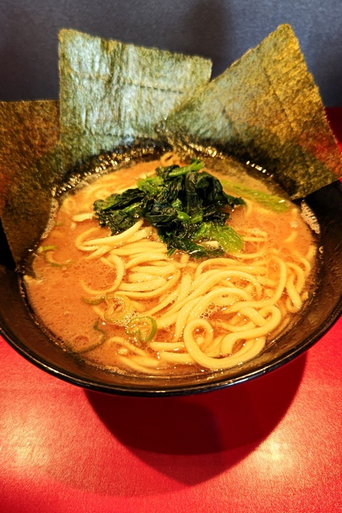 0905　家系ラーメン2