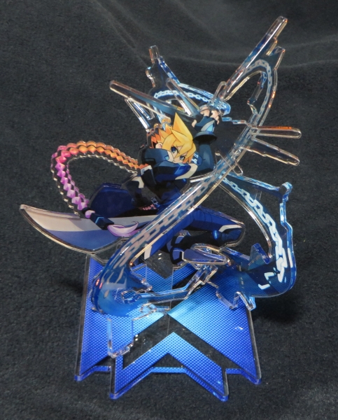 ガンヴォルトのアクリルフィギュア届いた♪ 多重立体構造めっちゃ