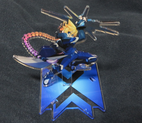 ガンヴォルトのアクリルフィギュア届いた♪ 多重立体構造