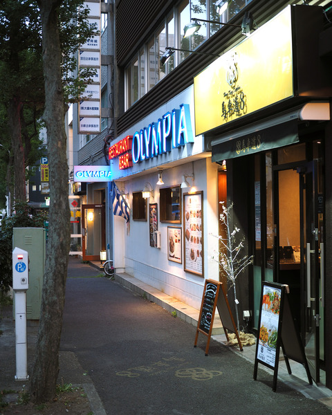 P4218690