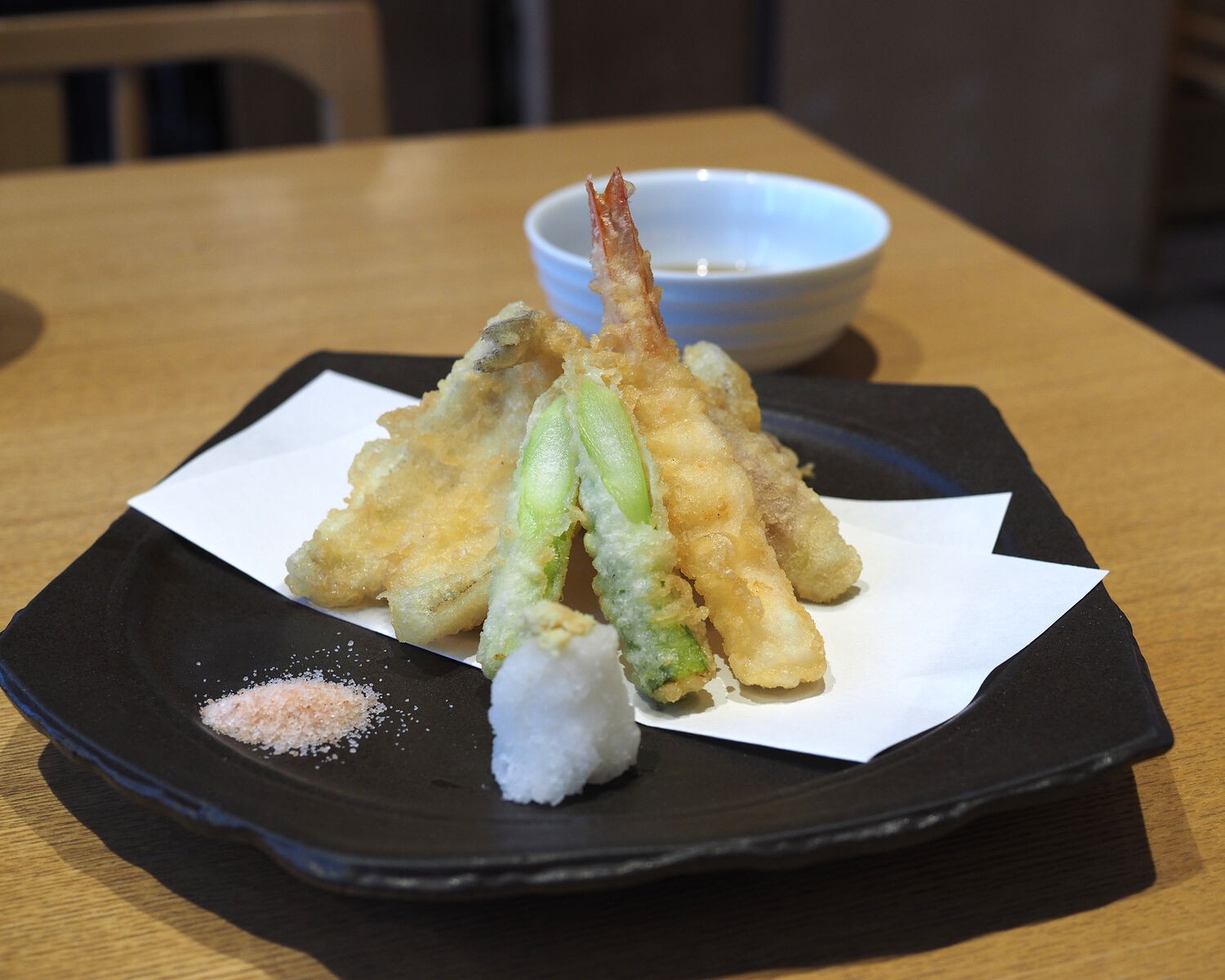 魚河岸 次郎松 ゆったりとした空間がステキなお店でいただいた 治郎松御膳 白髪おやじのおひとりさまランチ 魚河岸 次郎松 ゆったりとした空間がステキなお店でいただいた 治郎松御膳 白髪おやじのおひとりさまランチ