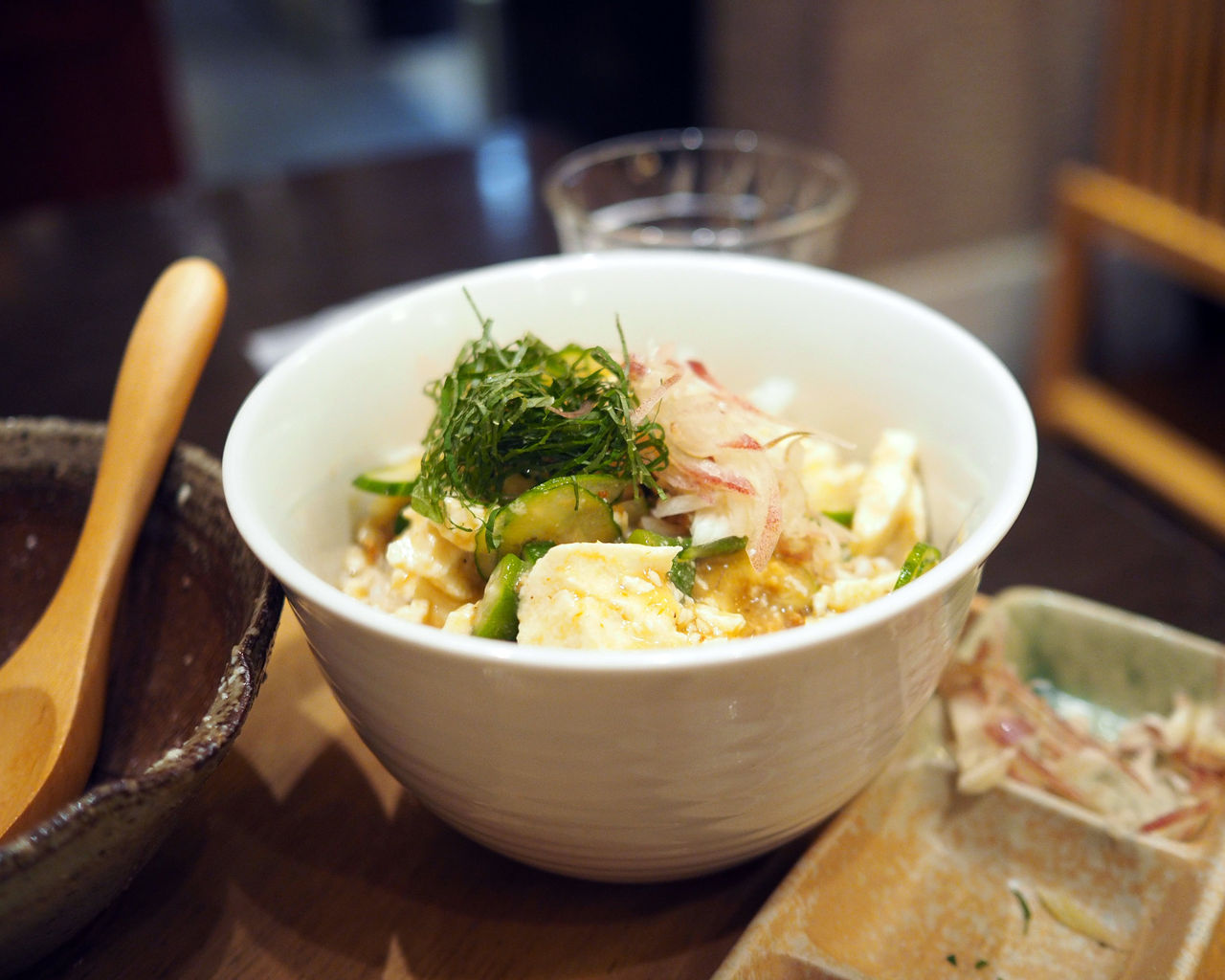 Jr山手線有楽町駅 うまやの楽屋 有楽町で九州の味が楽しめると期待したのだけど 年間500軒以上を食べ歩く飲食店プロデューサーの食日記