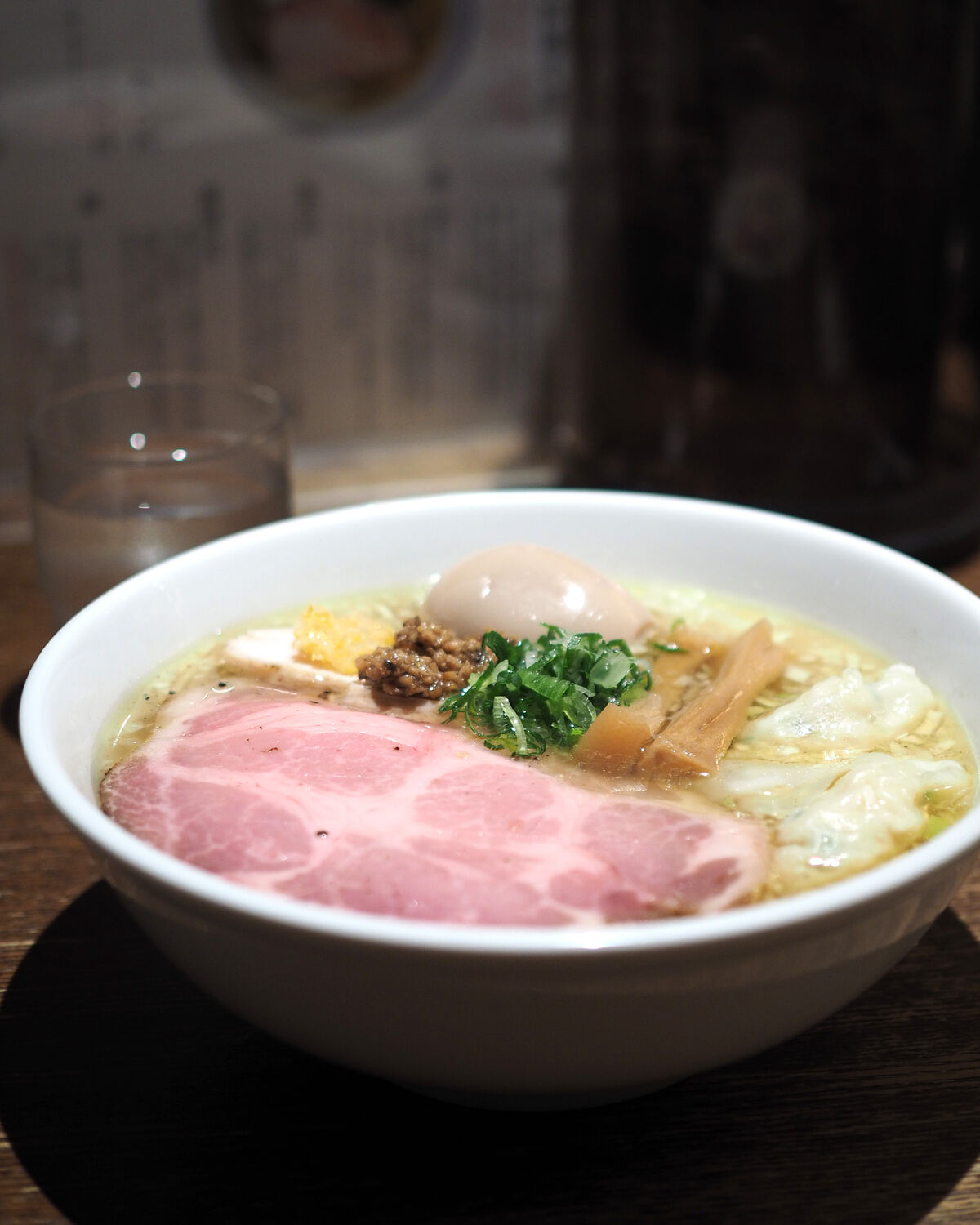 東京駅構内キッチンストリート 昭和16年に福岡初のラーメン店として創業した 三馬路 が21年4月19日オープン 年間500軒以上を食べ歩く飲食店プロデューサーの食日記 東京駅構内キッチンストリート 昭和16年に福岡初のラーメン店として創業した 三馬路 が21年4月19日オープン 年間500軒以上を食べ歩く飲食店プロデューサーの食日記