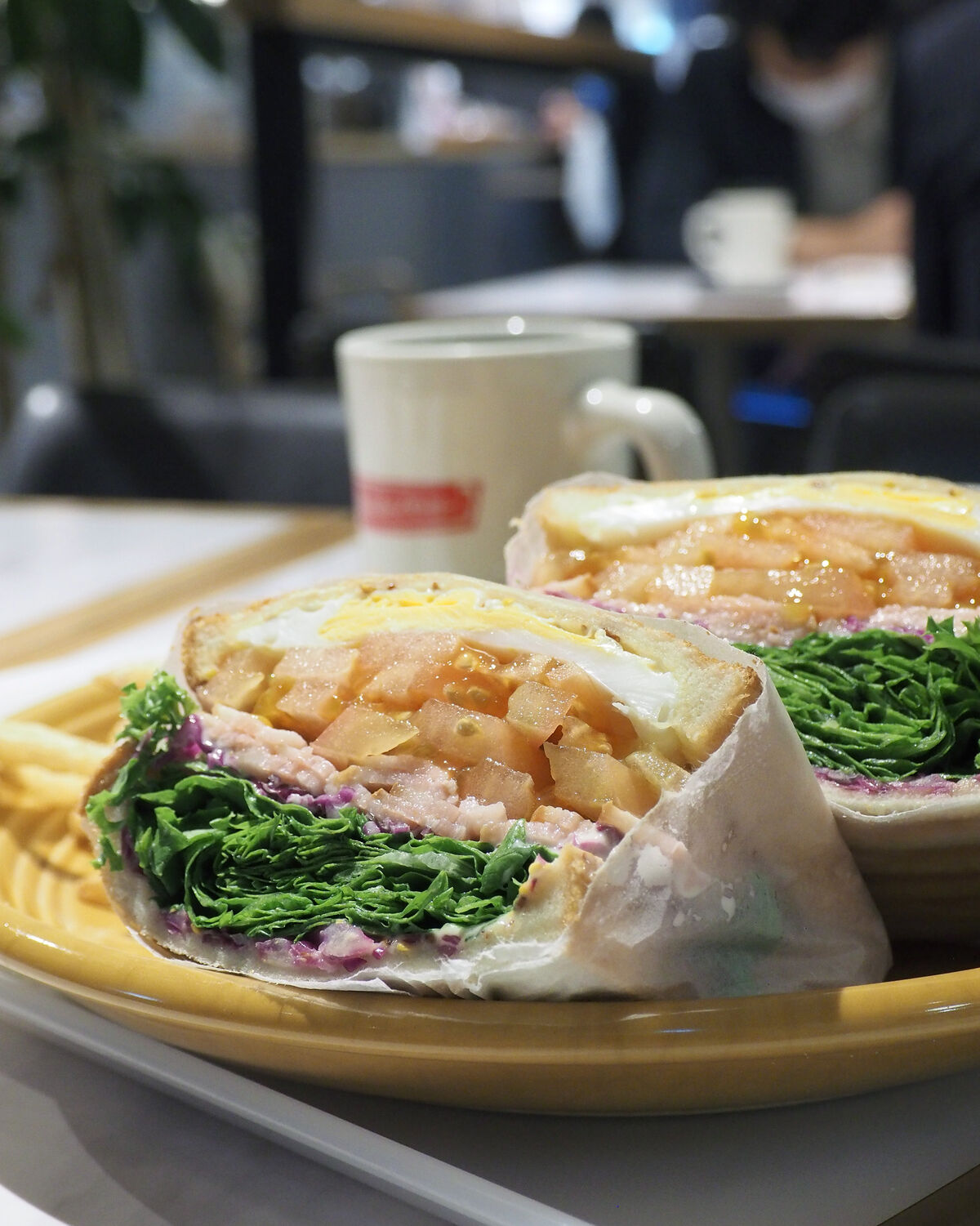 天神駅徒歩2分 いつの間にかリニューアルされていた Apetito Cafe Metro でいただくbltサンド 白髪おやじのおひとりさまランチ