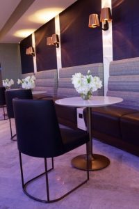 United-Polaris-Lounge-Chicago-6-200x300