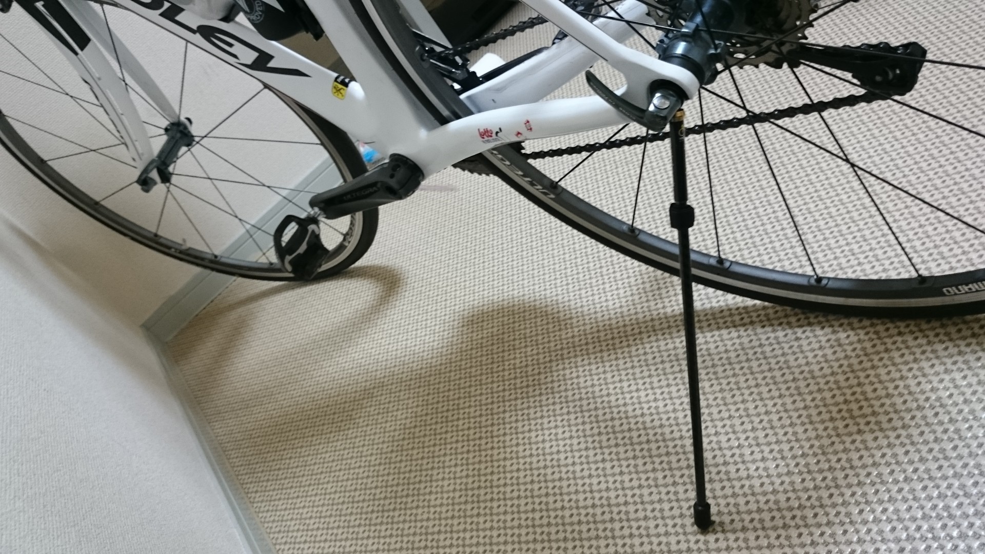 ロードバイクグッズ紹介 第九弾 Upstand アップスタンド あぎとろ