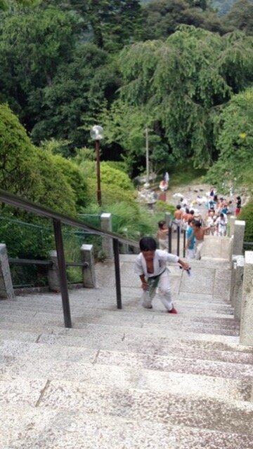 E3761EA9-83FD-4088-AB61-4BF256679E20_4_5005_c