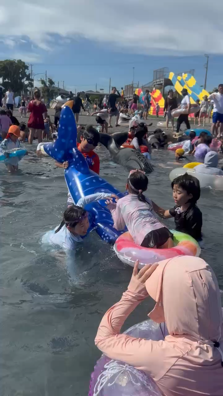 79F6D3F0-DC6F-4F25-B439-E5BE2A7E3C40