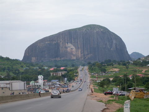 Zuma Rock by view world beauty (3)