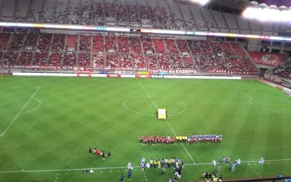 試合全体を横方向でダイナミックにみたい場合はおすすめ 雨も心配ないです 初めてでもわかりやすいカシマサッカースタジアム観戦ガイド