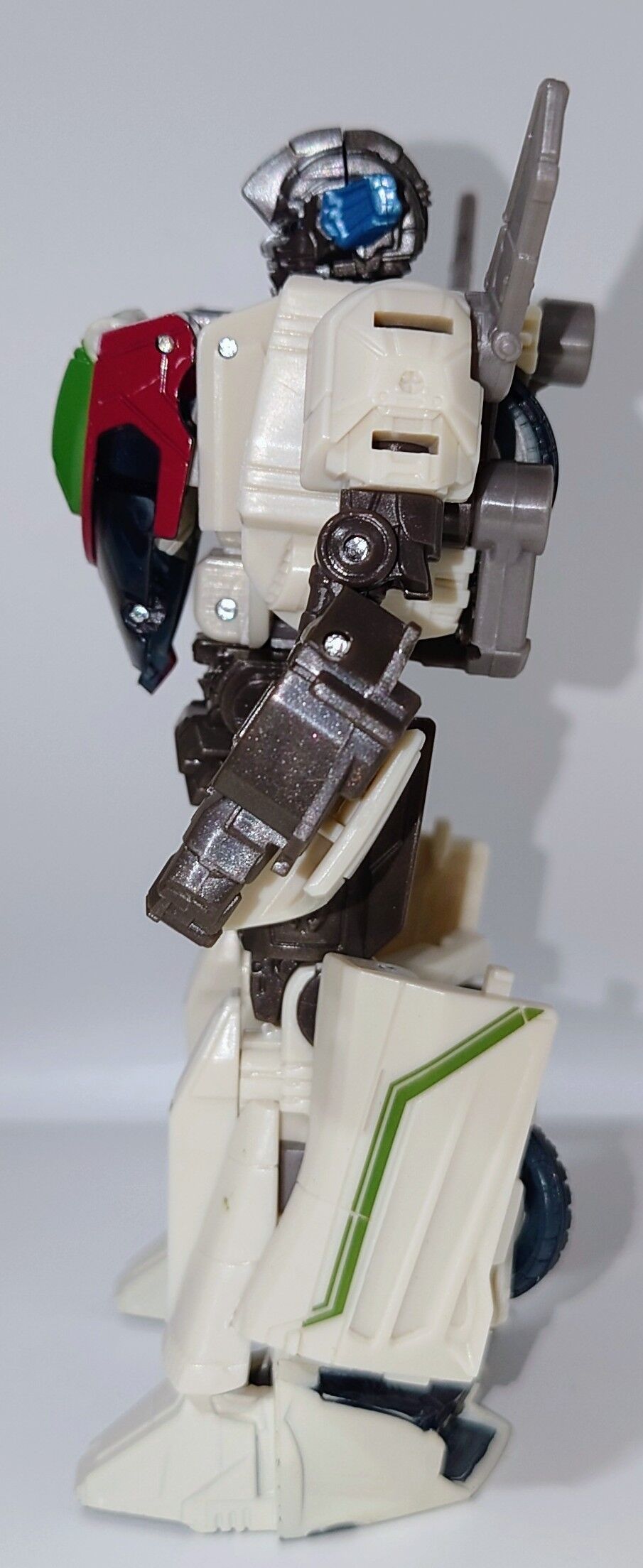 Takara Tomy - トランスフォーマー スタジオシリーズ　SS-84 ホイルジャック Transformers Bumblebee Studio Series SS-84 Wheeljack Action