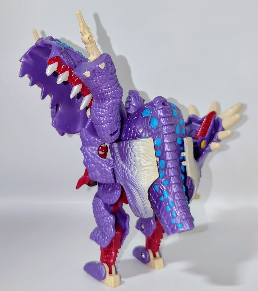 TFビーストウォーズネオ デラックスクラス キラーパンチを
