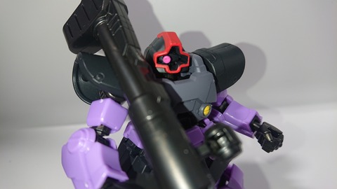 252df9d3-s.jpg