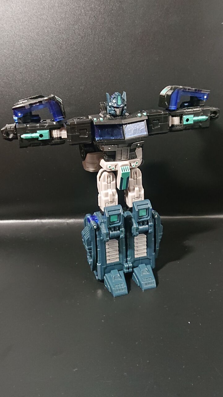 144．トランスフォーマーユニバース ネメシスプライム レビュー