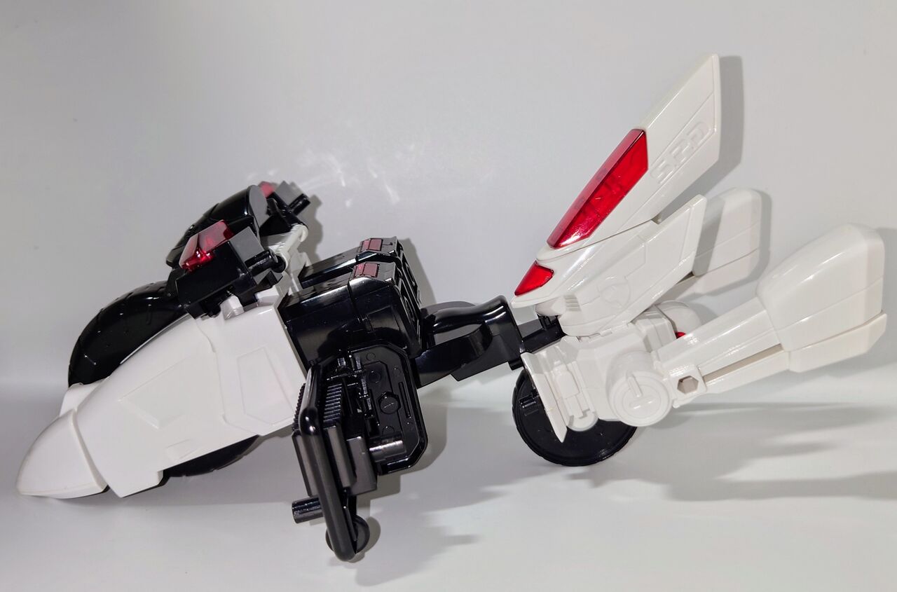 569.ミニプラ デカバイクロボ : しょくGUN(旧) 569.ミニプラ デカバイクロボ : しょくGUN(旧)