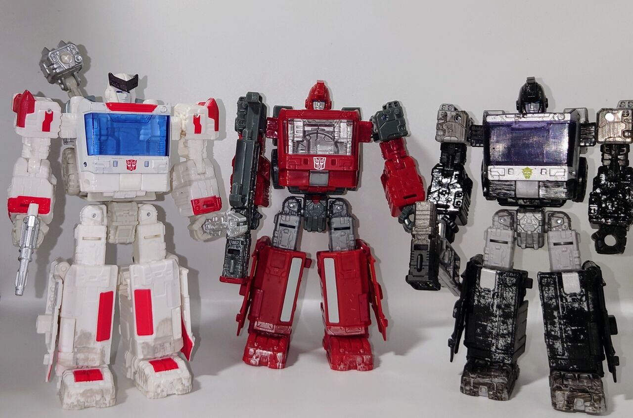 444.トランスフォーマーWFC−21 ディーシアスアーミー 444.トランスフォーマーWFC−21 ディーシアスアーミー