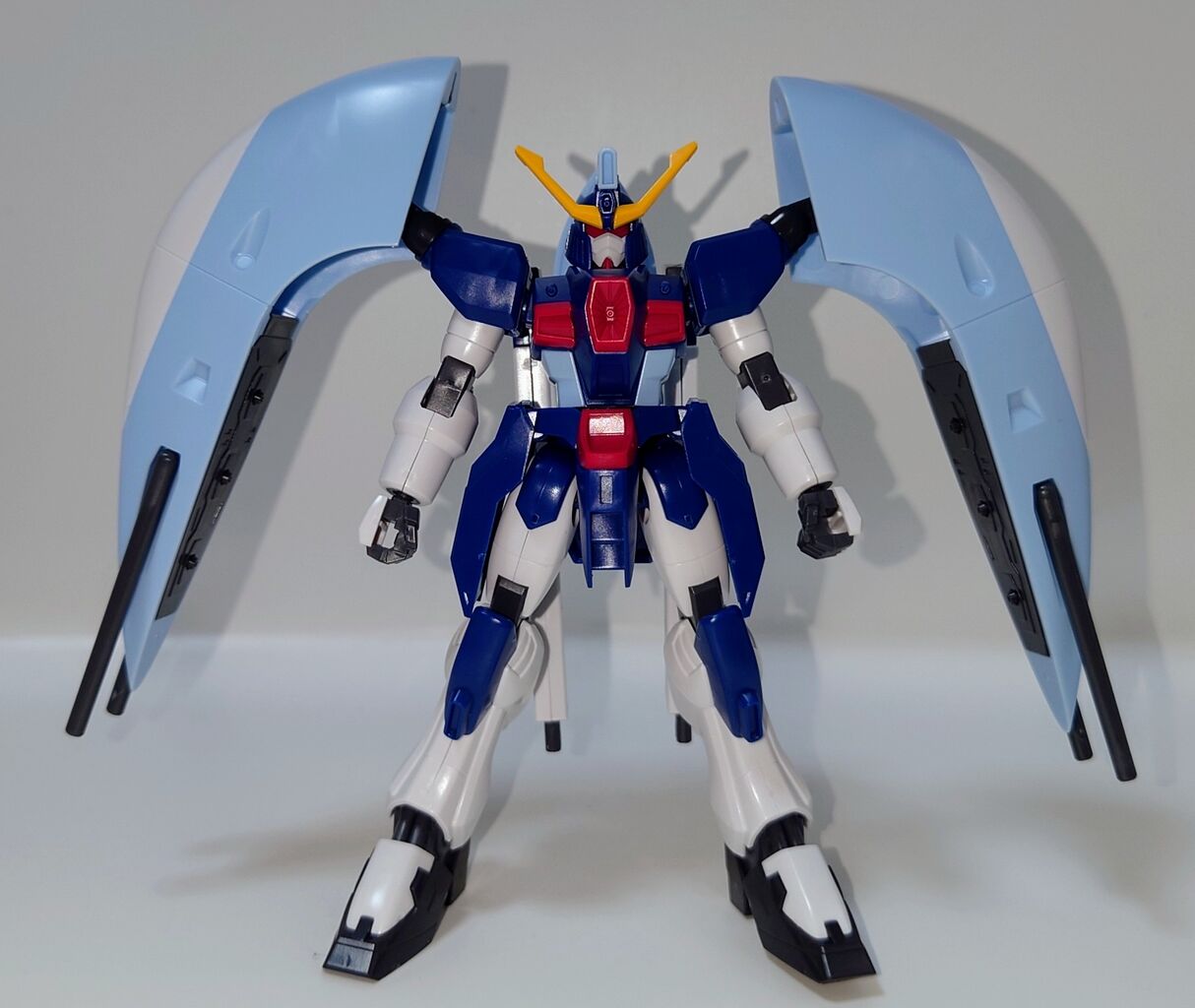 HG 機動戦士ガンダムSEED R-12 TMF/A-802 モビルバクゥ 1/144スケール 色分け済みプラモデル