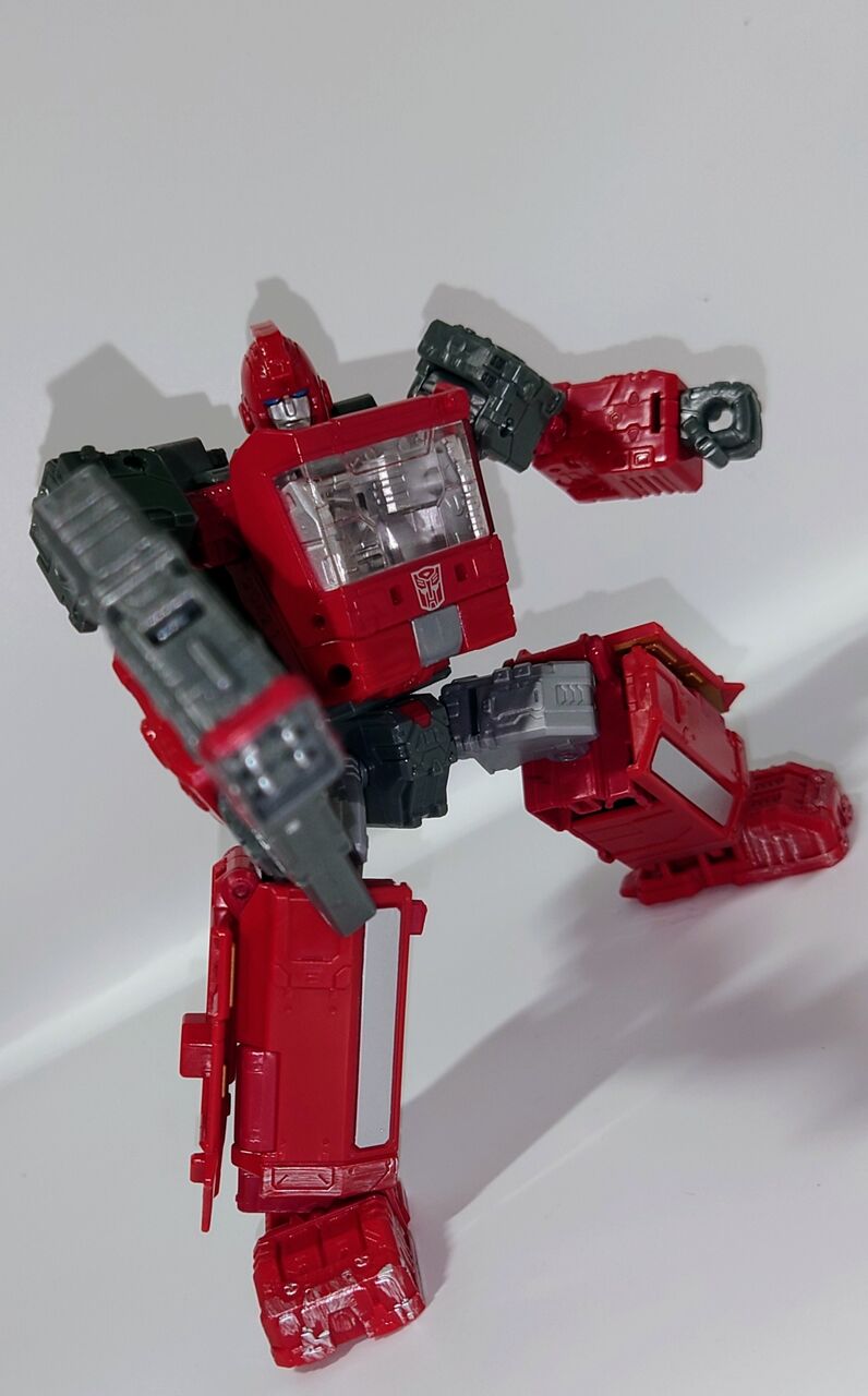 トランスフォーマー シージ ラチェット　アイアンハイド Amazon.co.jp: 【未開封品】トランスフォーマーシージ アイアンハイド