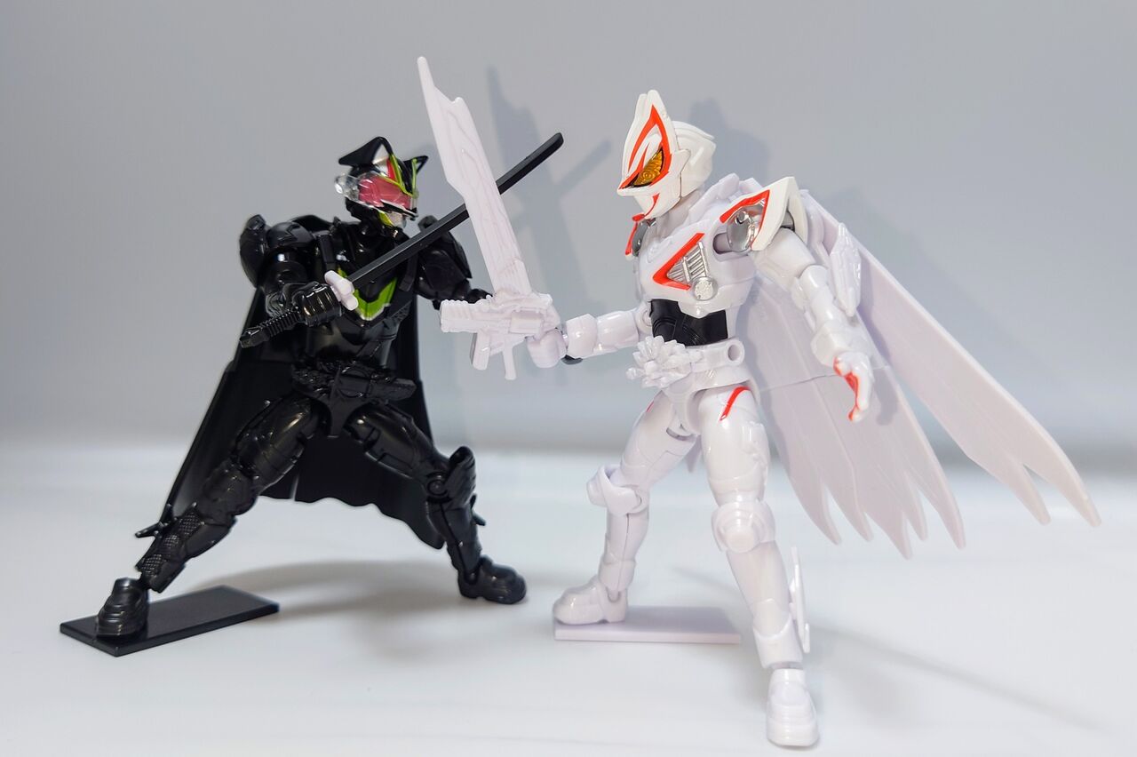 725．装動 仮面ライダータイクーン ブジンソード プレミアム
