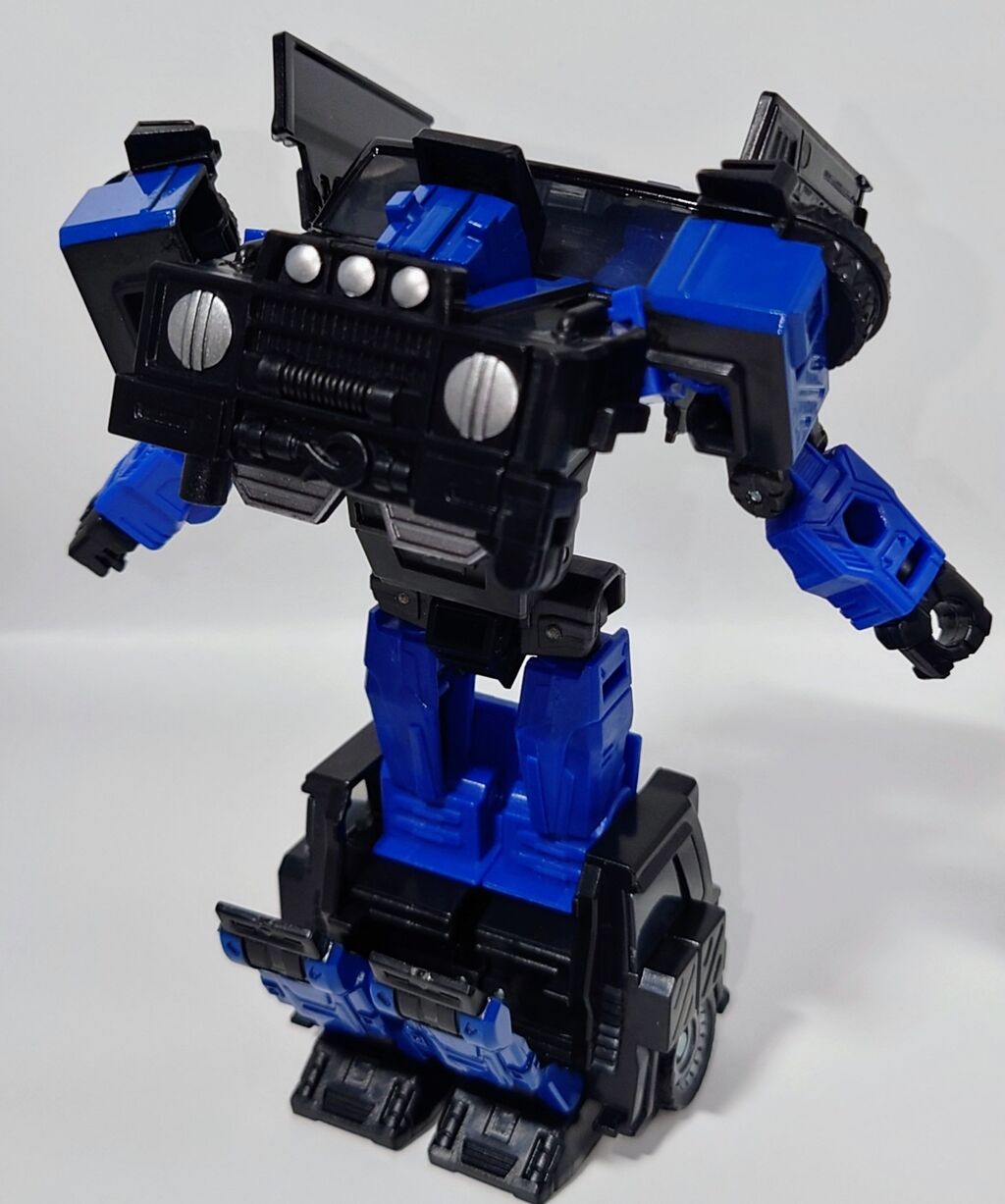 TL17 クランクケース　TL18 スカルクリン　トランスフォーマー　レガシー トランスフォーマーレガシー」に「TL-17 クランクケース」「TL