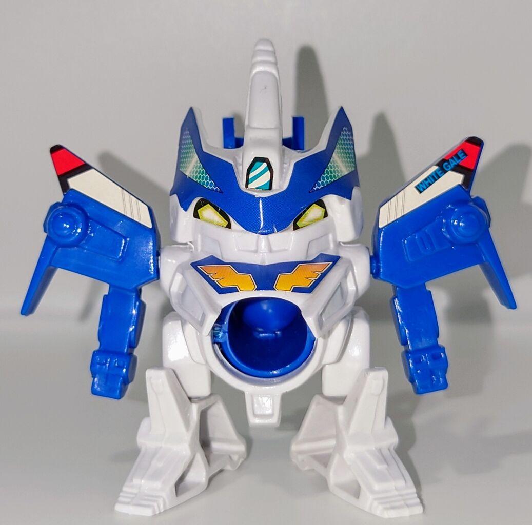 タカラ　ビーダマン　ビーダアーマー　ホワイトゲイル Amazon | タカラ ビーダマン ビーダアーマー ホワイトゲイル A-01 未