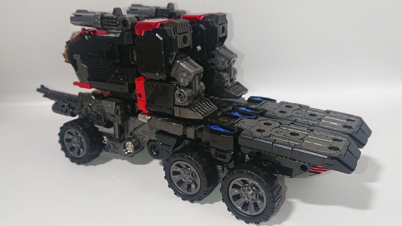 バトルコンボイV-SHADOW DA79 バトルコンボイ V-SHADOW｜プロダクト｜ダイアクロン