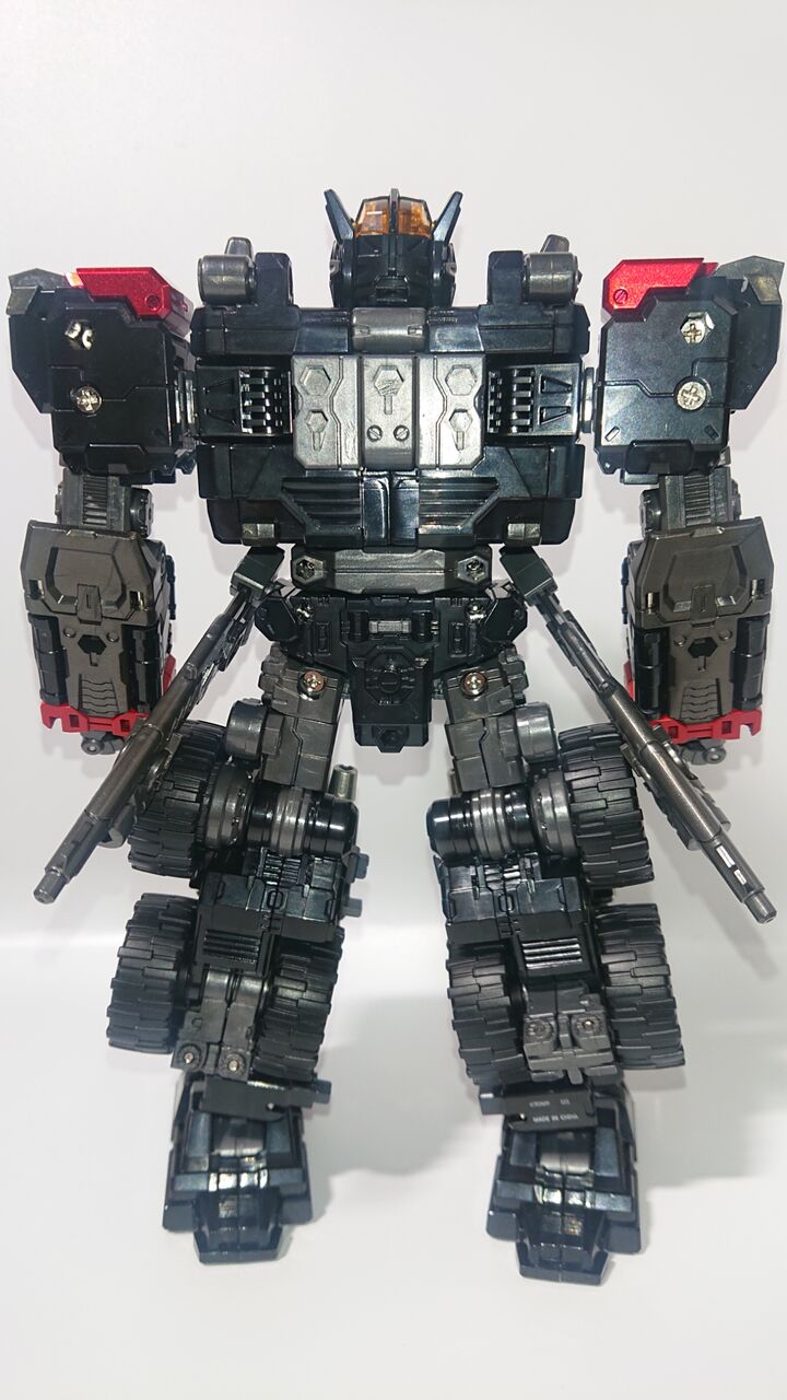 292．ダイアクロンDA-79 バトルコンボイ V-SHADOW レビュー