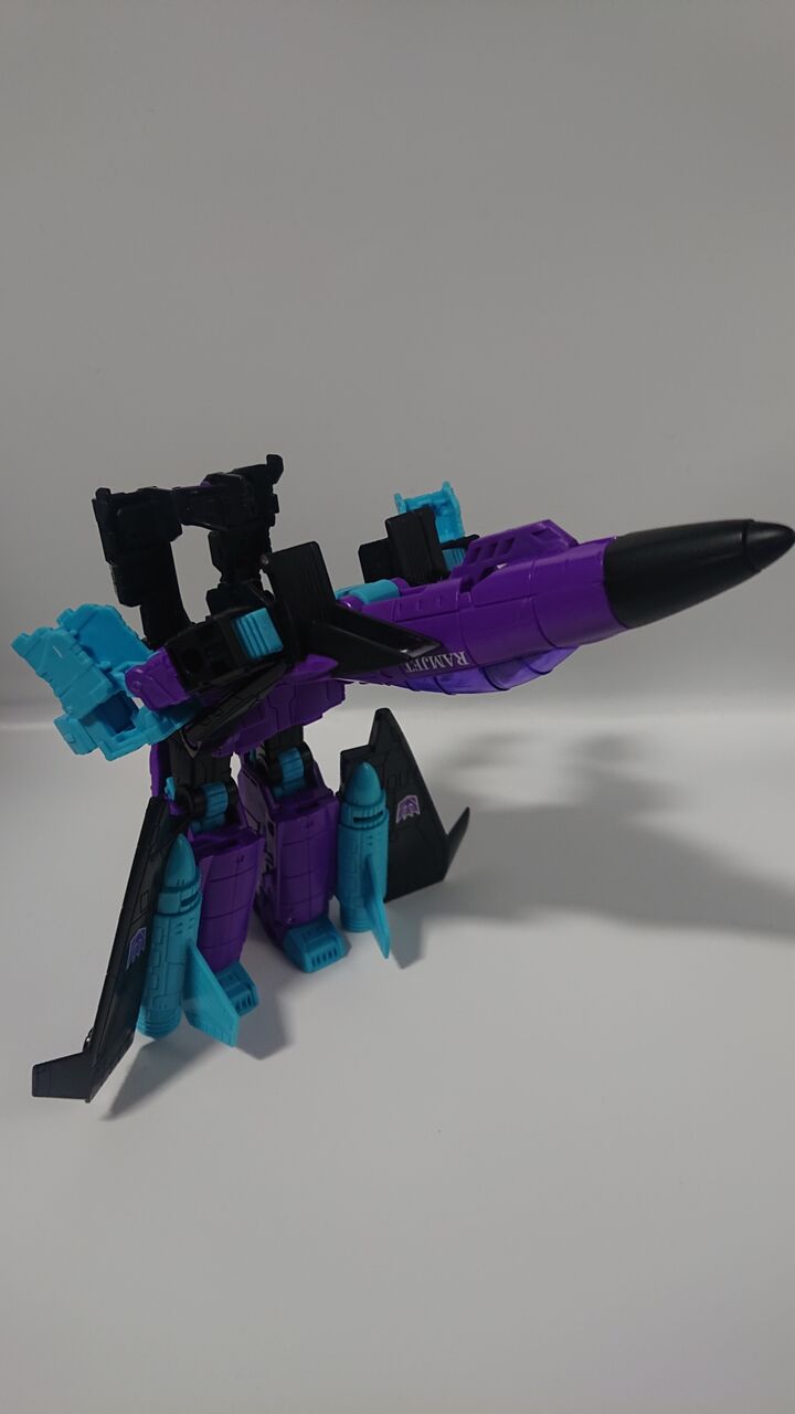 【新品未開封】トランスフォーマー ジェネレーションセレクト G2 ラムジェット 未開封 限定 G2 ラムジェット トランスフォーマー ジェネレー
