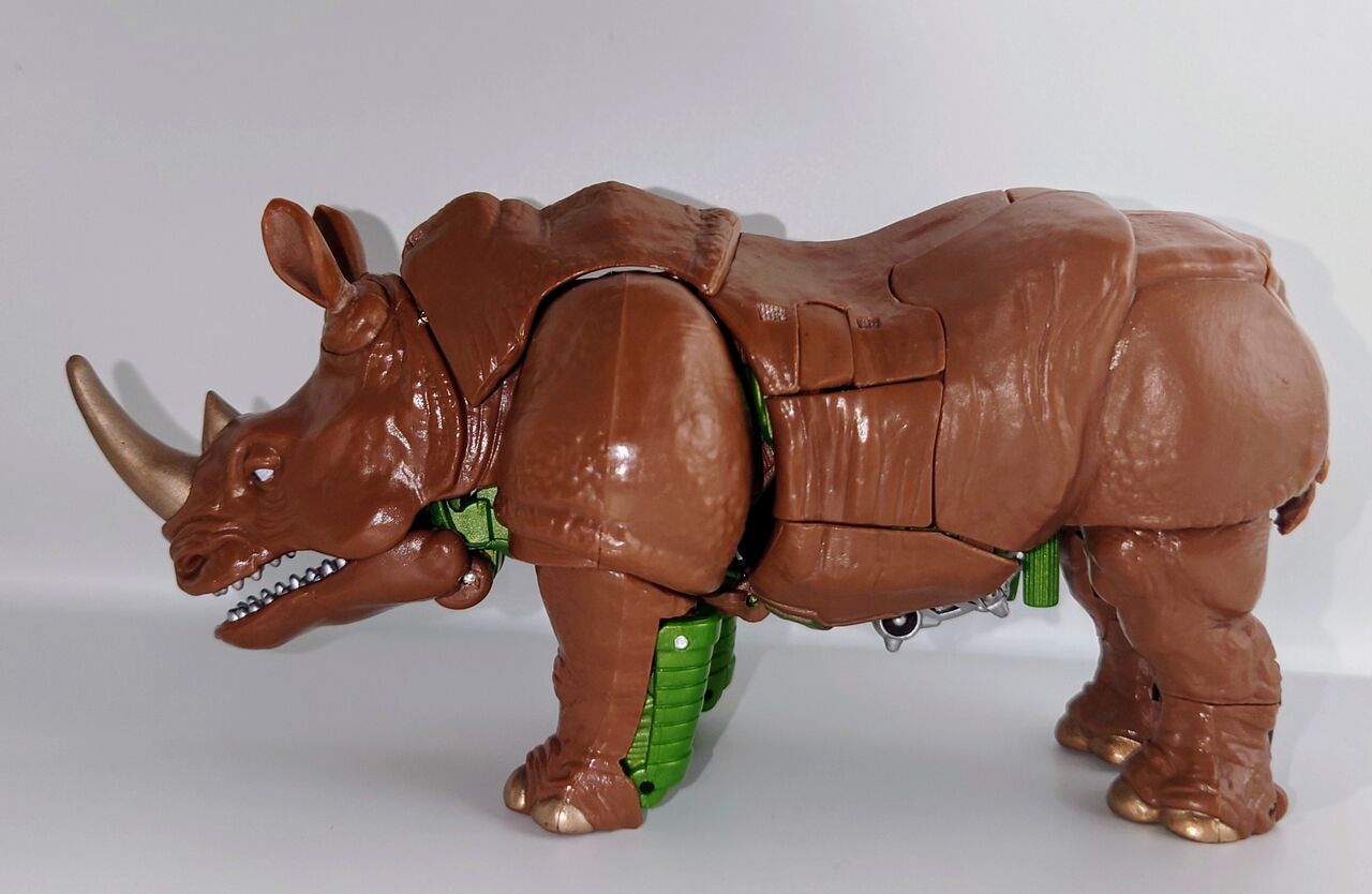 新品 タカラトミー 拭き取る トランスフォーマー マスターピース 新品 タカラトミー 拭き取る トランスフォーマー マスターピース