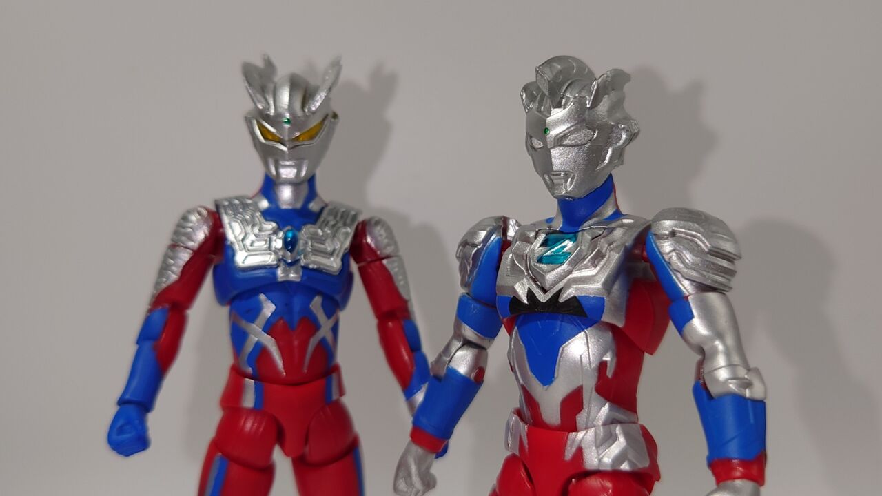 30▢ウルトラマンゼロ.&アルファエッジ IY1018-2 351.超動α2 ウルトラマンゼットアルファエッジ